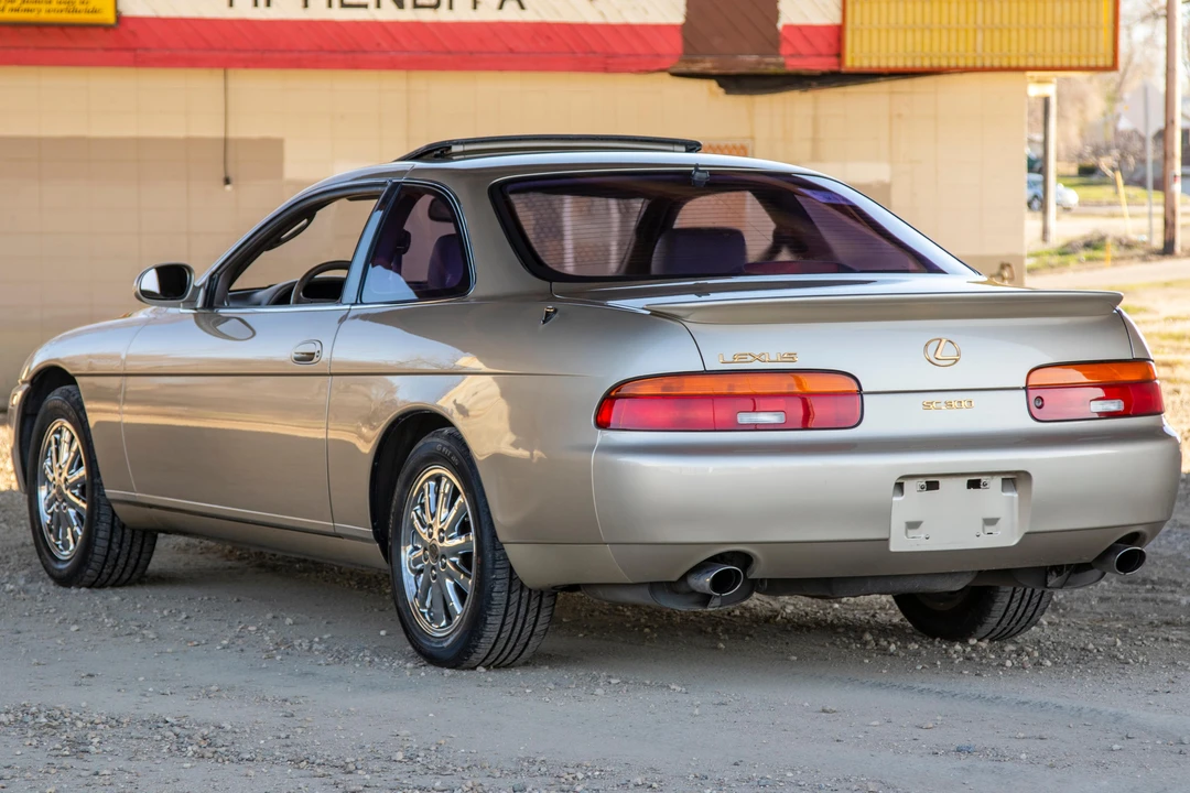 1992 Lexus SC400 - Image 21 of 31