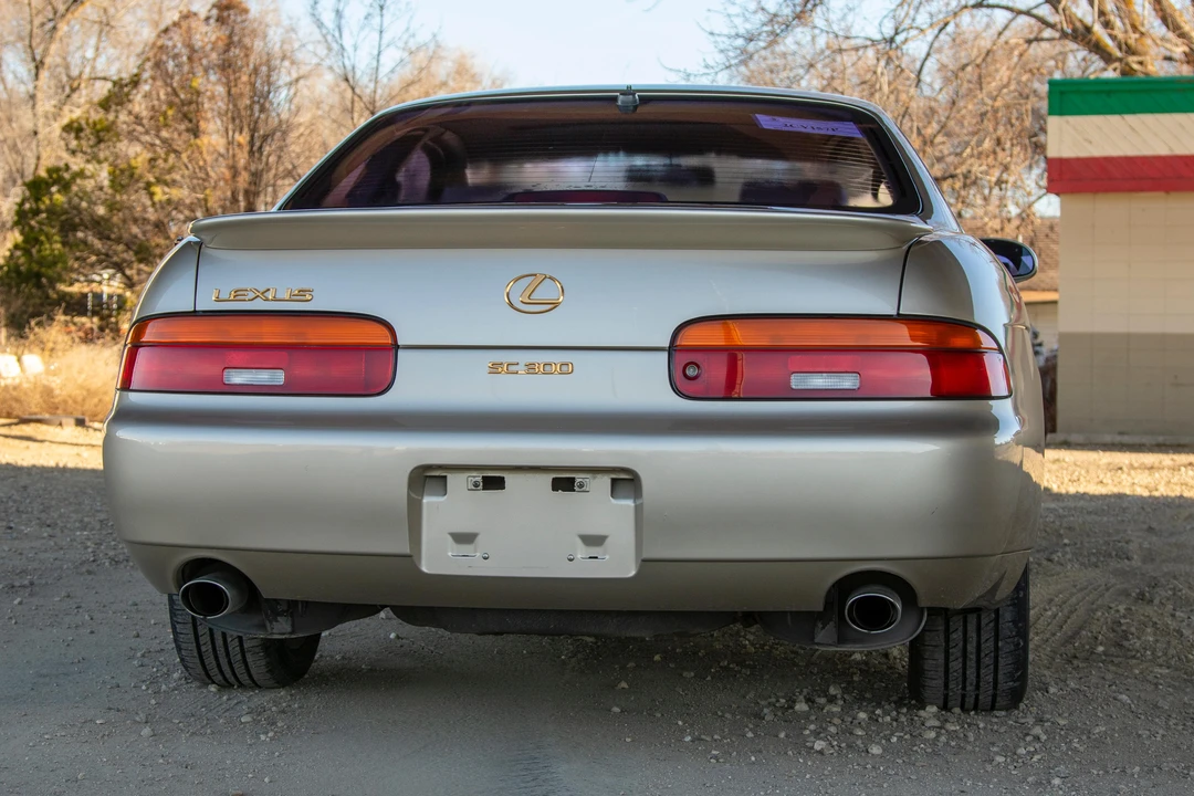 1992 Lexus SC400 - Image 25 of 31