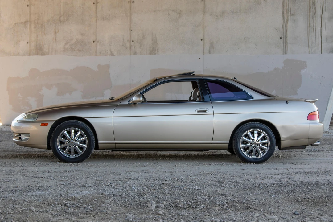 1992 Lexus SC400 - Image 16 of 31