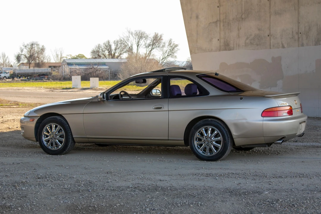 1992 Lexus SC400 - Image 18 of 31