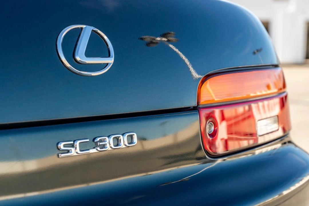 1992 Lexus SC400 - Image 21 of 31