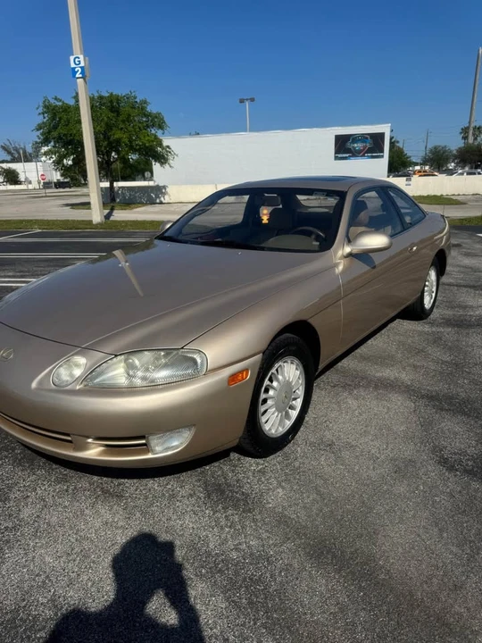1992 Lexus SC400 - Image 8 of 10