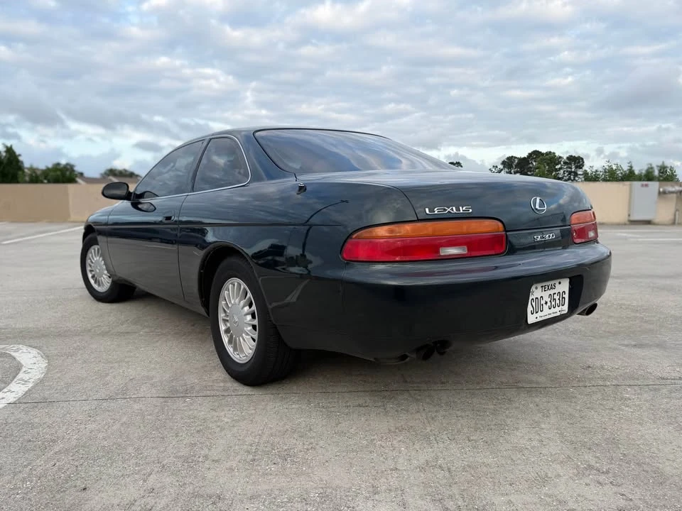 1992 Lexus SC400 - Image 3 of 7