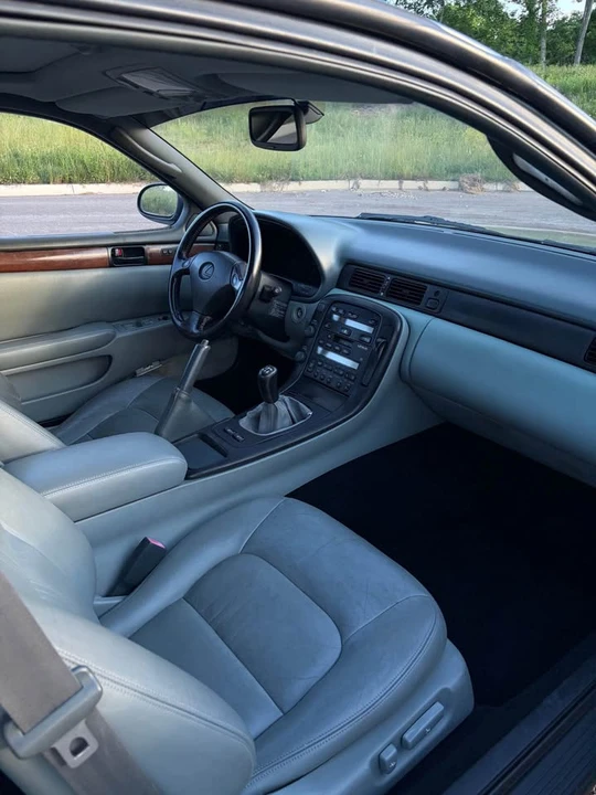 1992 Lexus SC400 - Image 8 of 11