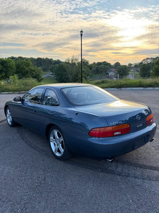 1992 Lexus SC400 - Image 4 of 11