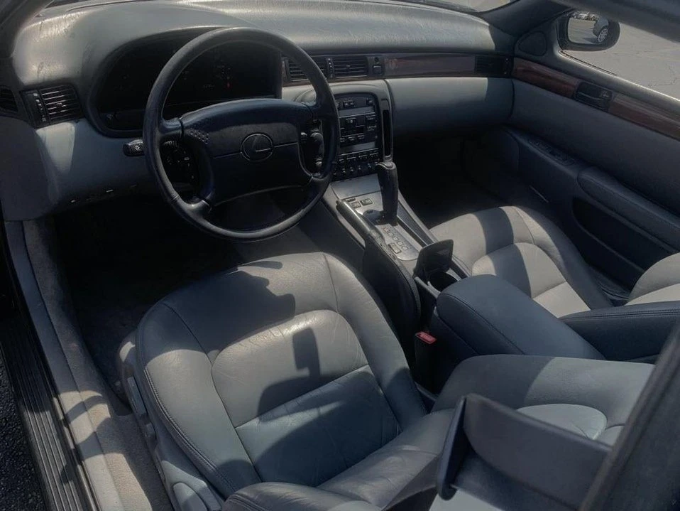 1992 Lexus SC400 - Image 7 of 17