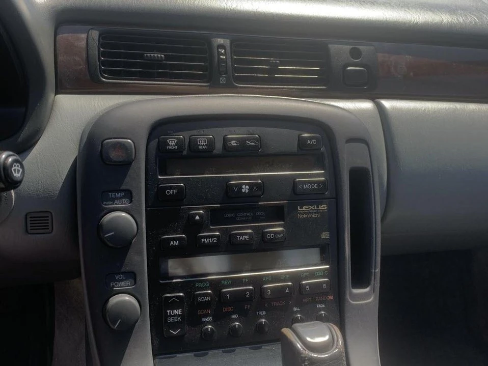 1992 Lexus SC400 - Image 13 of 17