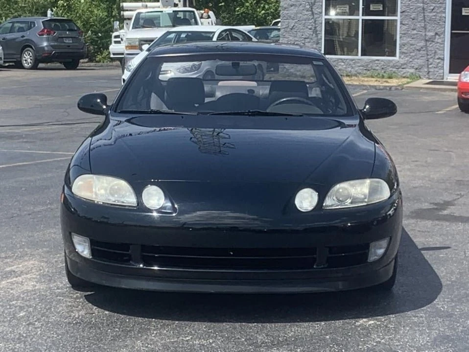 1992 Lexus SC400 - Image 2 of 17