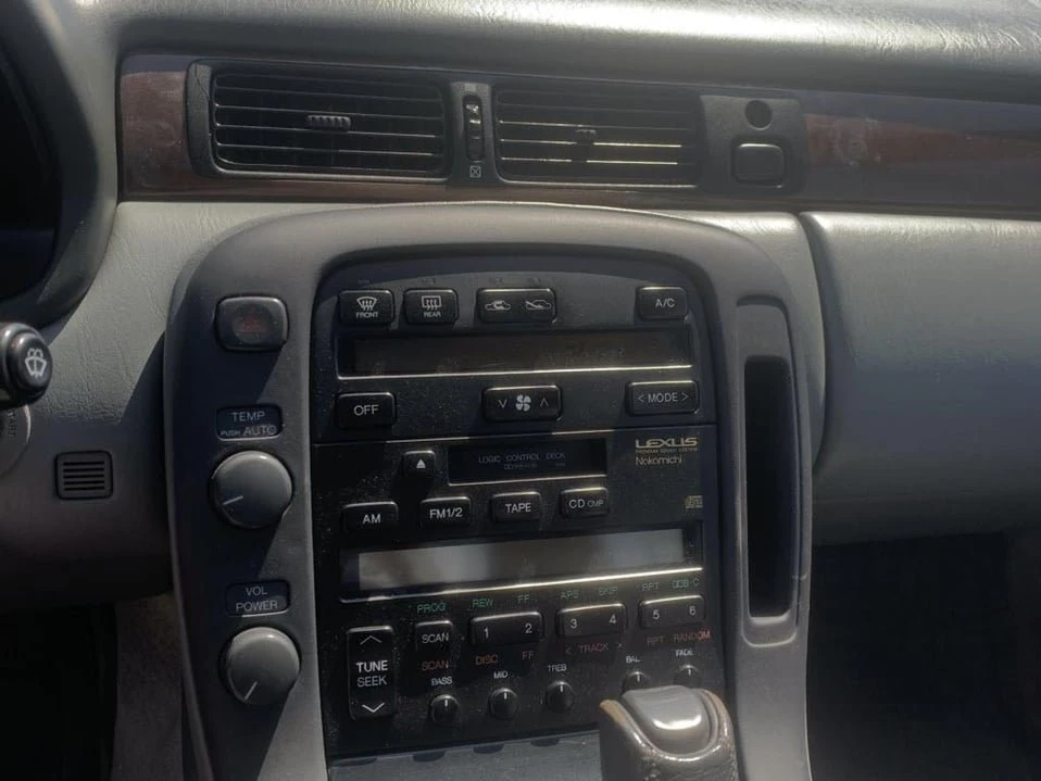 1992 Lexus SC400 - Image 13 of 17
