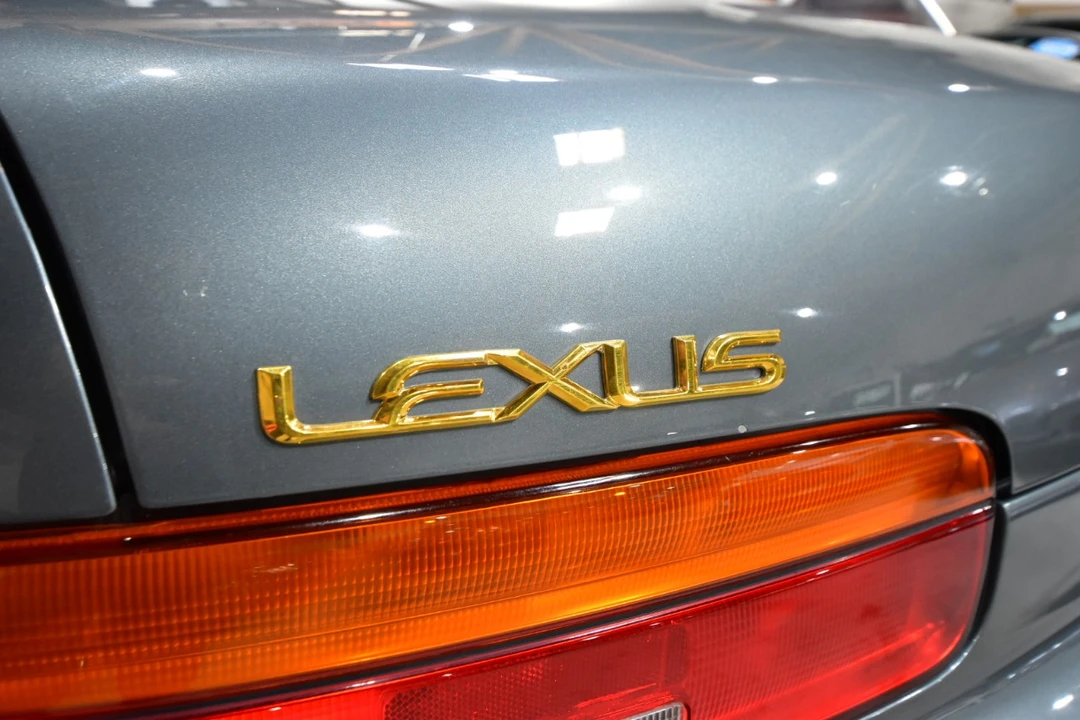 1992 Lexus SC400 - Image 9 of 21