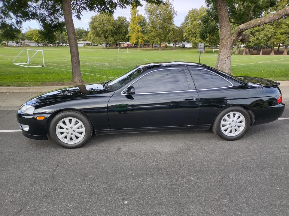 1991 Lexus SC400 - Image 17 of 31