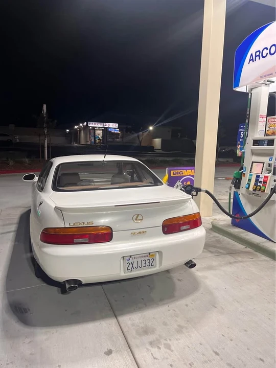 1992 Lexus SC400 - Image 6 of 6