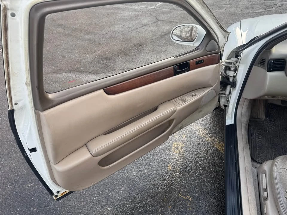 1992 Lexus SC400 - Image 7 of 8