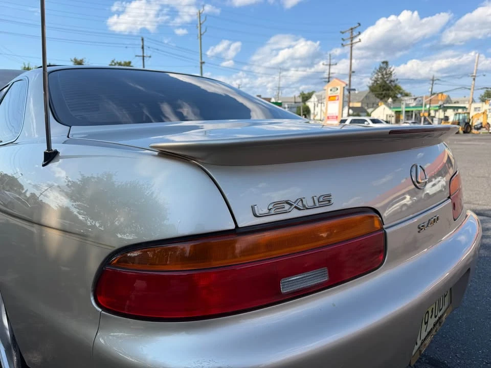 1992 Lexus SC400 - Image 13 of 16