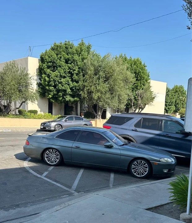 1992 Lexus SC400 - Image 2 of 2