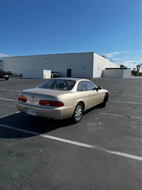 1992 Lexus SC400 - Image 4 of 18