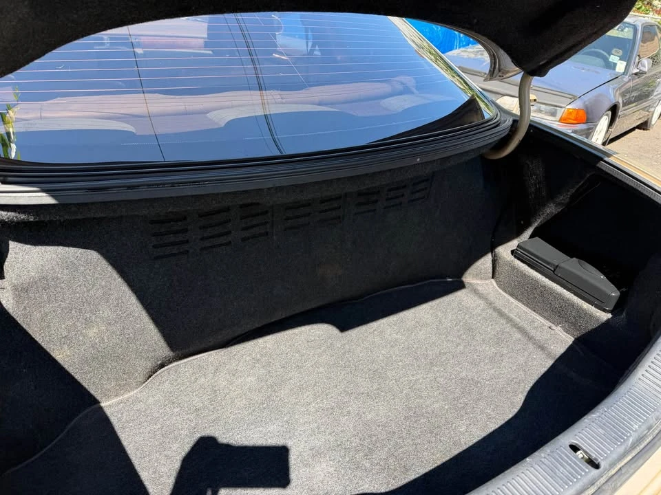 1992 Lexus SC400 - Image 10 of 14