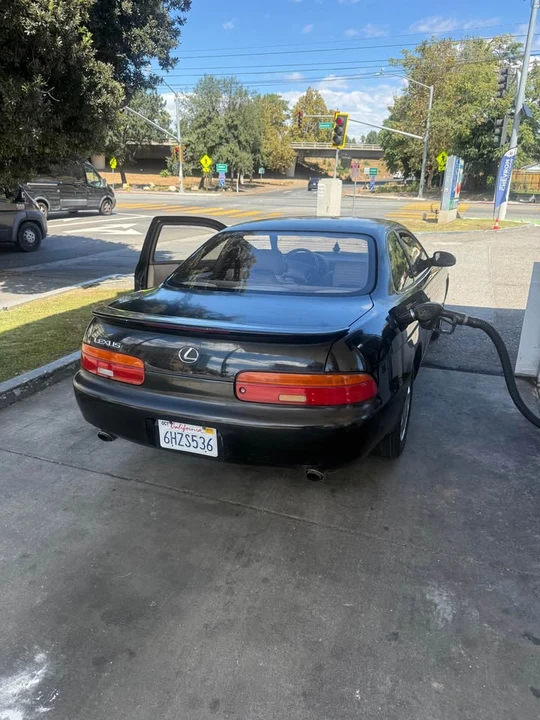 1992 Lexus SC400 - Image 3 of 6