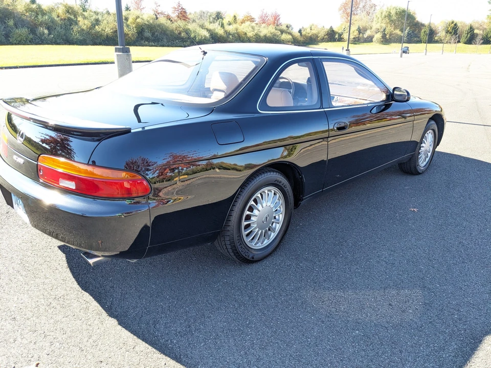 1992 Lexus SC400 - Image 16 of 31