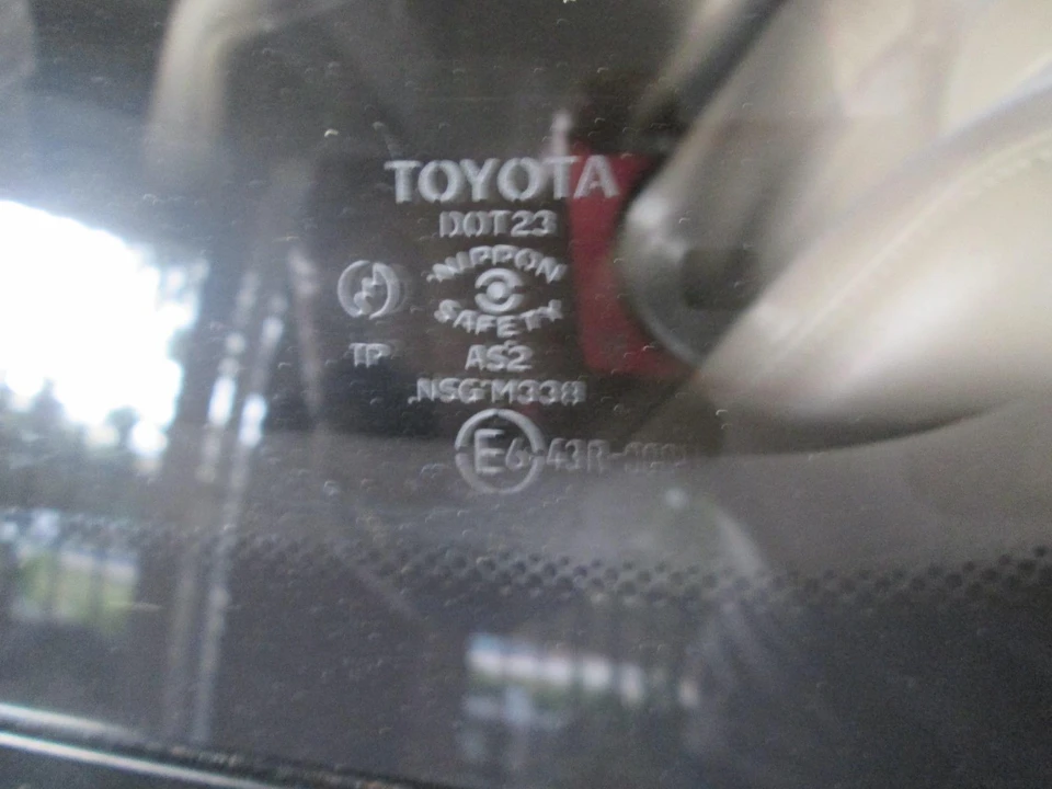 1992 Lexus SC400 - Image 10 of 31