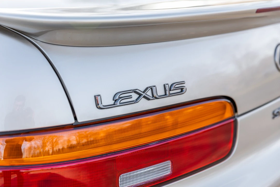 1992 Lexus SC400 - Image 25 of 31