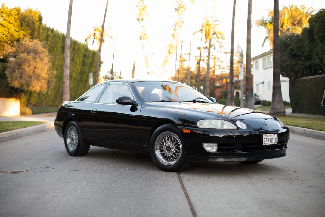 1992 Lexus SC400 - Image 2 of 31