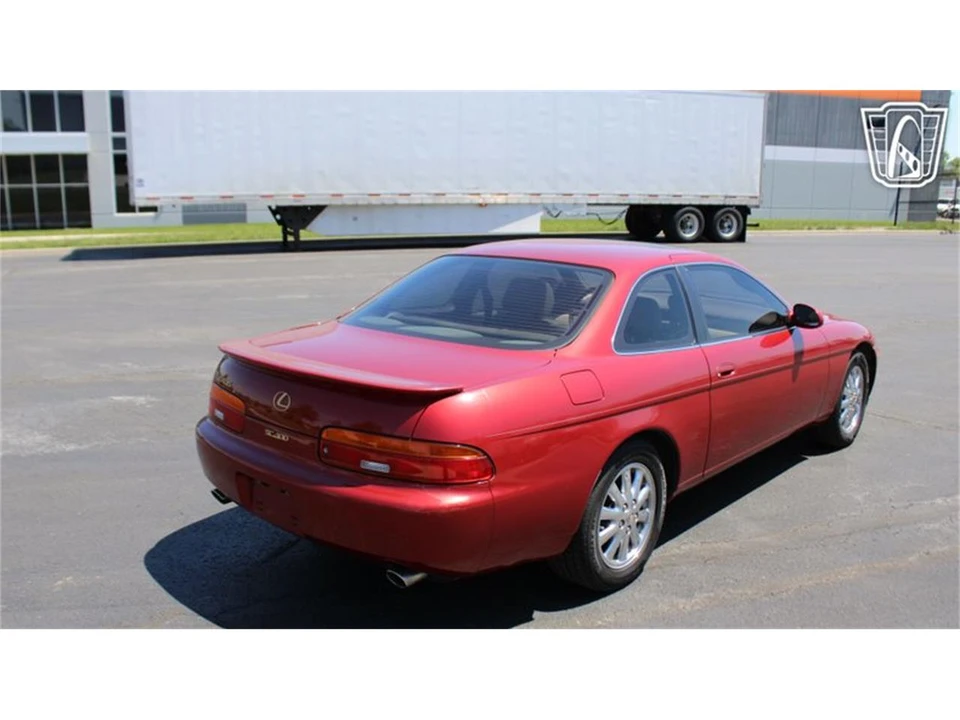 1992 Lexus SC400 - Image 17 of 31