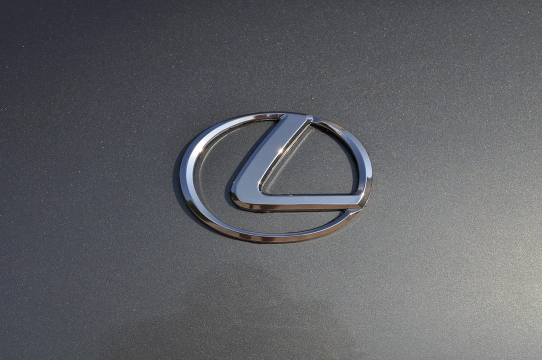 1992 Lexus SC400 - Image 14 of 31