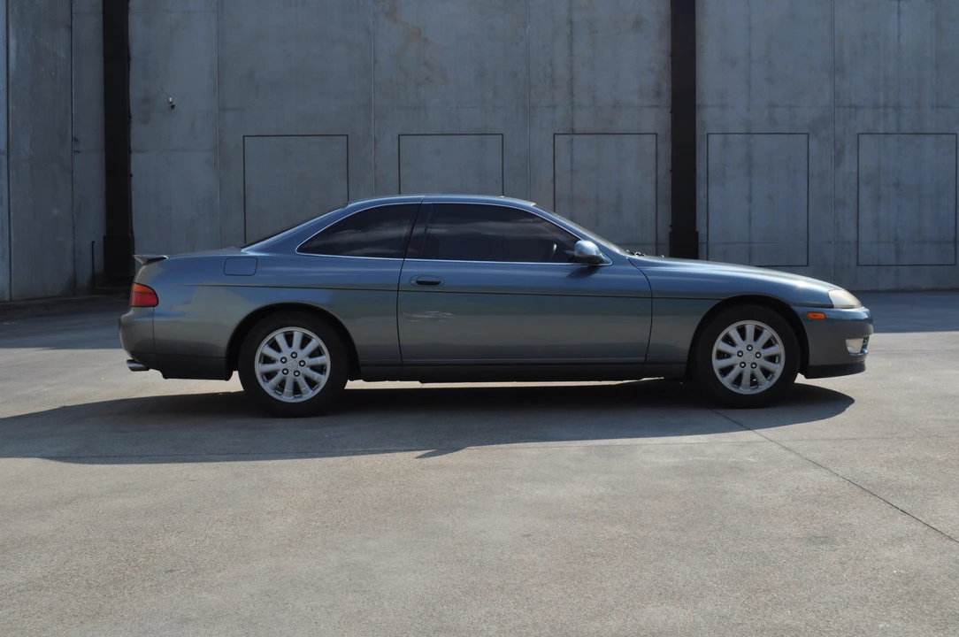 1992 Lexus SC400 - Image 8 of 31