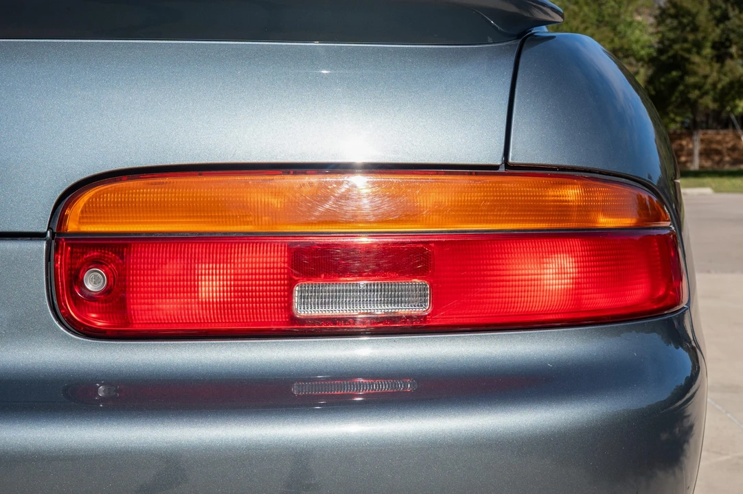 1992 Lexus SC400 - Image 16 of 31