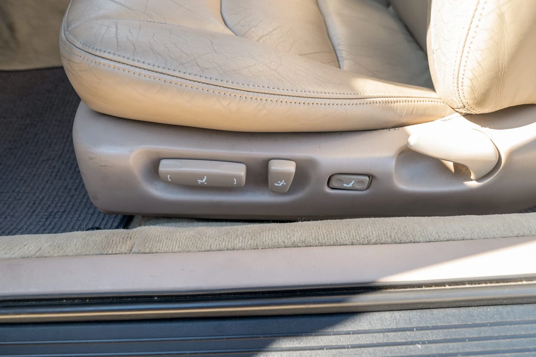 1992 Lexus SC400 - Image 29 of 31