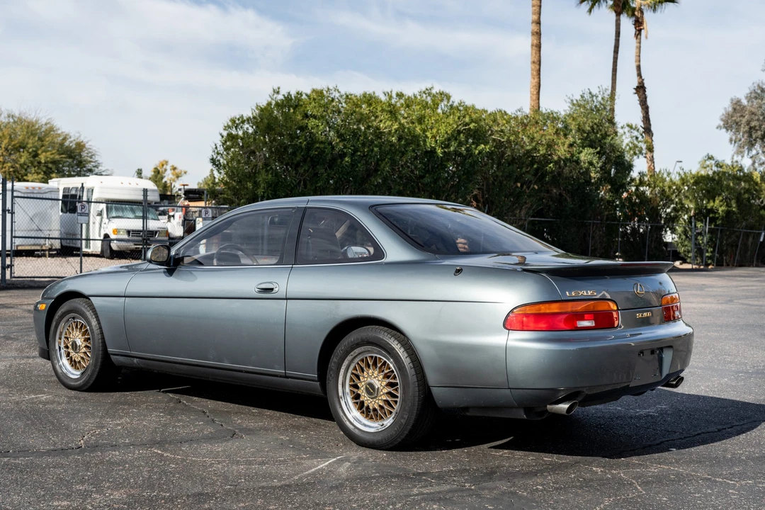 1992 Lexus SC400 - Image 10 of 31