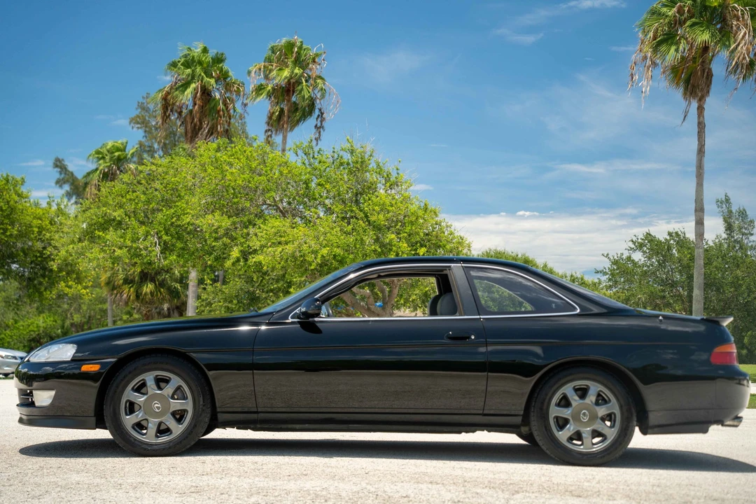 1992 Lexus SC400 - Image 14 of 31