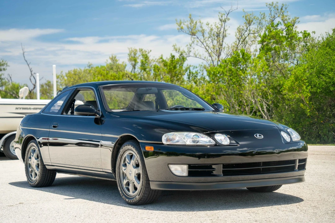 1992 Lexus SC400 - Image 2 of 31