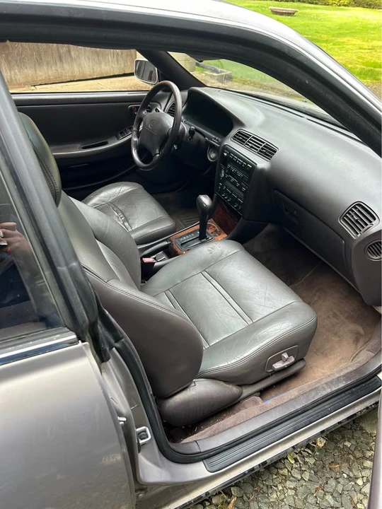 1992 Lexus ES 2nd Gen - Image 9 of 9