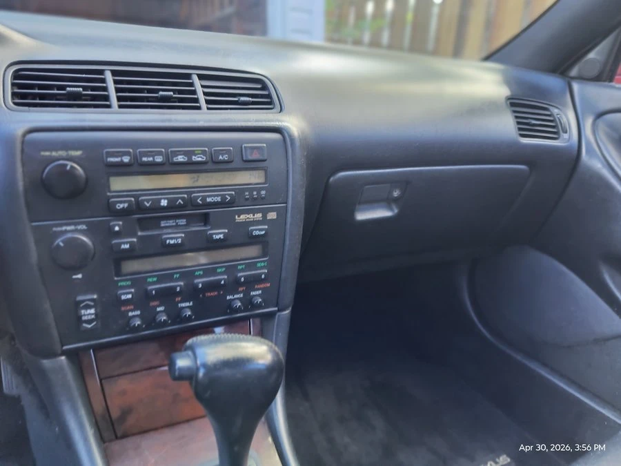 1992 Lexus ES 2nd Gen - Image 11 of 15