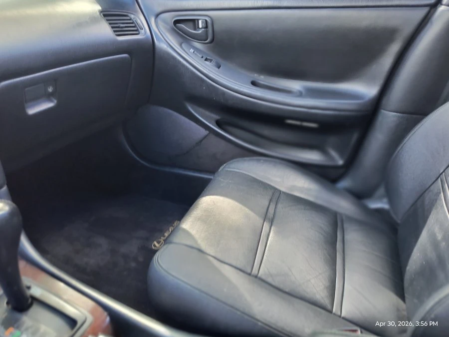 1992 Lexus ES 2nd Gen - Image 12 of 15