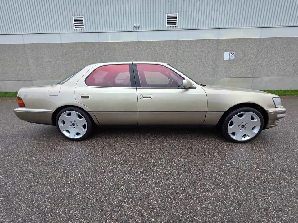 1992 Lexus LS 1st Gen - Image 5 of 10