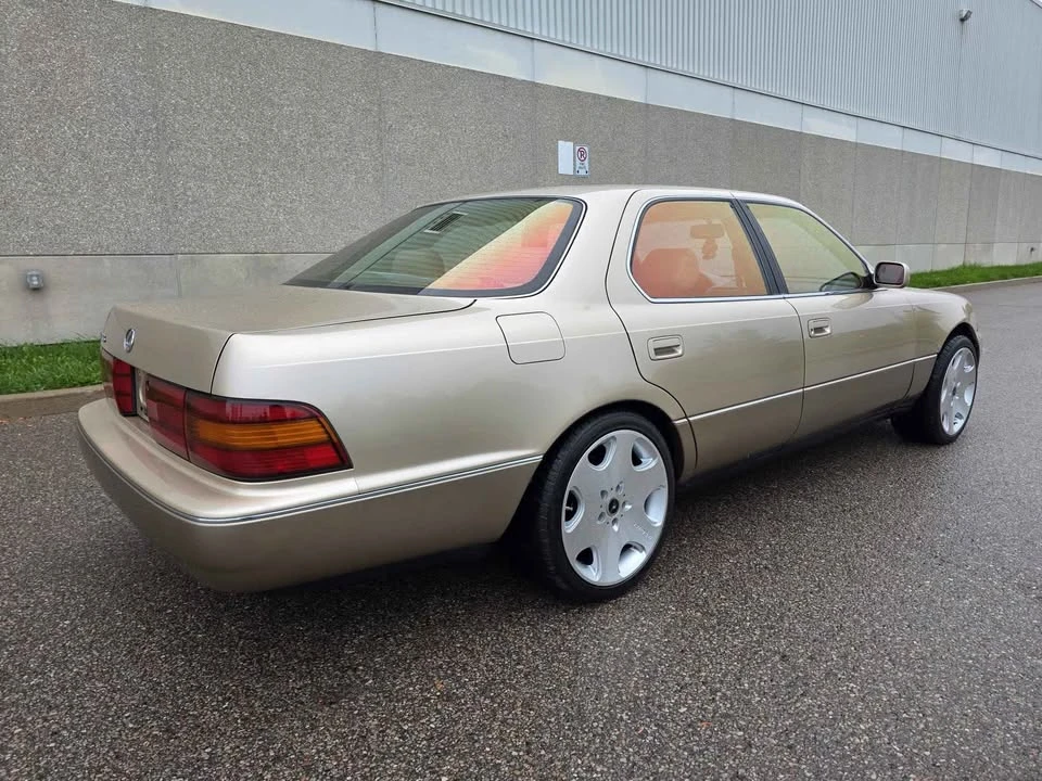 1992 Lexus LS 1st Gen - Image 4 of 10