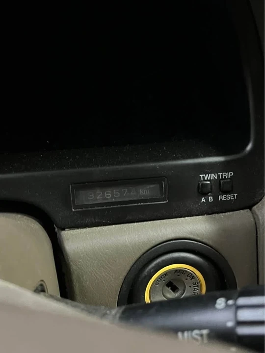 1992 Lexus LS 1st Gen - Image 8 of 16