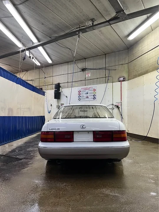 1992 Lexus LS 1st Gen - Image 2 of 16