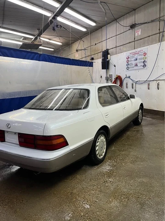 1992 Lexus LS 1st Gen - Image 3 of 16