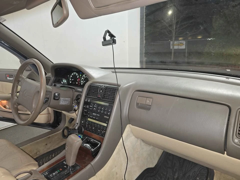 1992 Lexus LS 1st Gen - Image 11 of 13