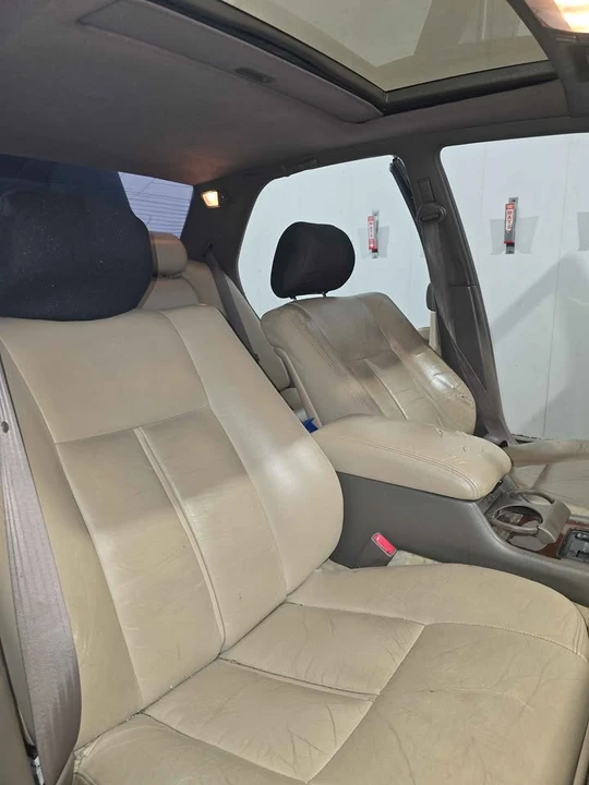 1992 Lexus LS 1st Gen - Image 12 of 13