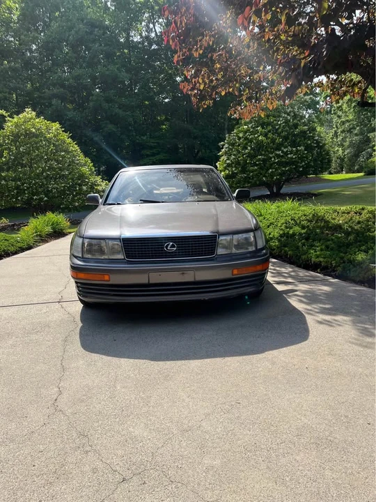 1992 Lexus LS 1st Gen - Image 3 of 13