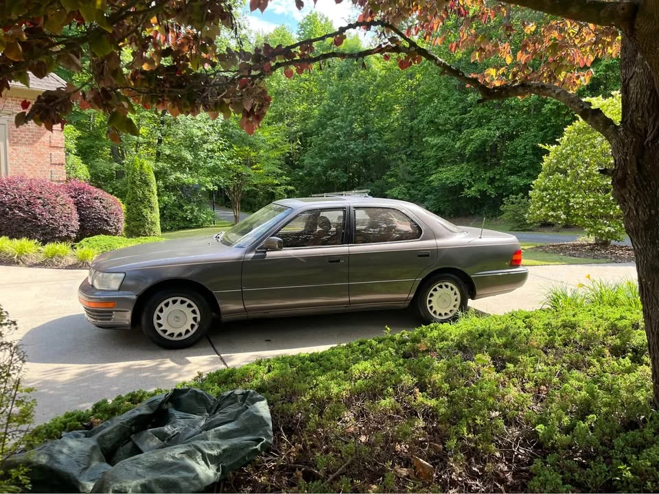 1992 Lexus LS 1st Gen - Image 4 of 13