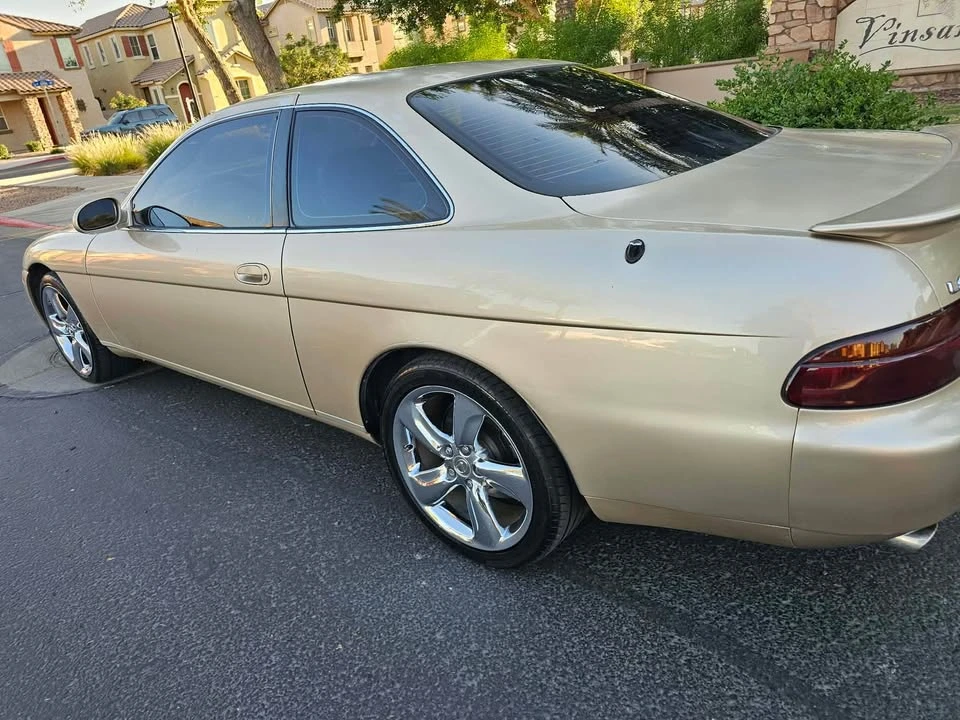 1992 Lexus SC400 - Image 5 of 12
