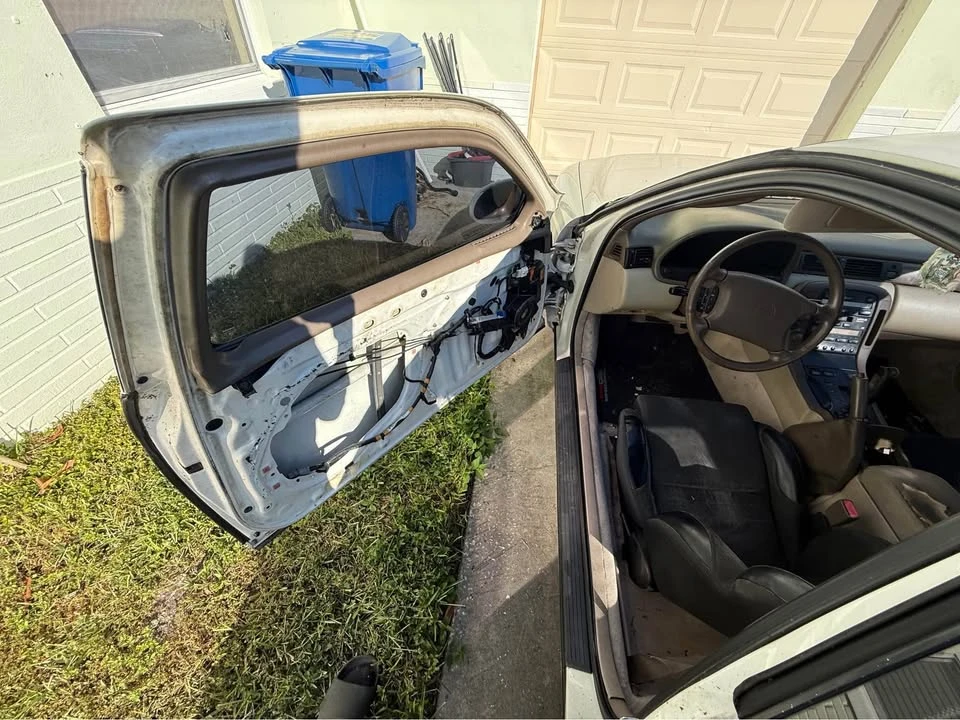 1992 Lexus SC - Image 6 of 10