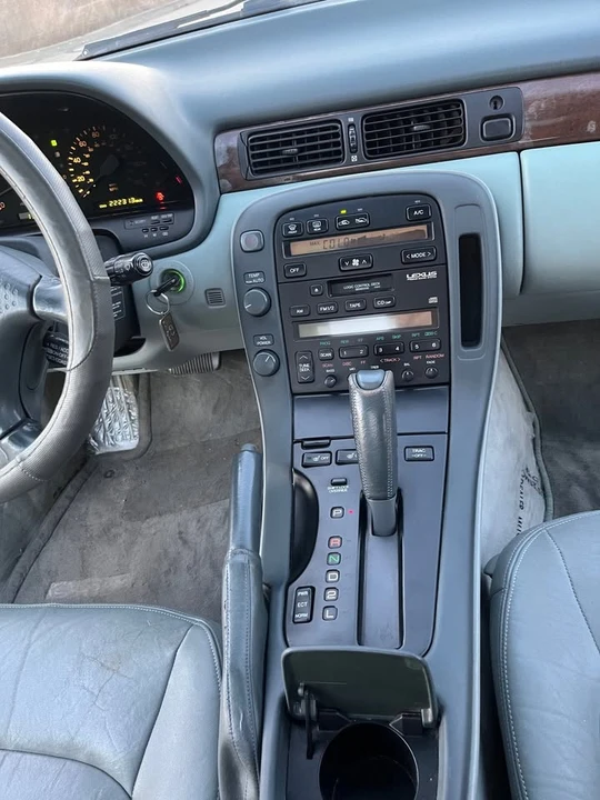 1992 Lexus SC400 - Image 13 of 20