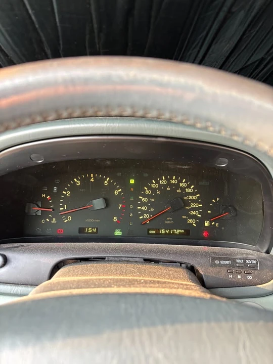 1992 Lexus SC400 - Image 10 of 19